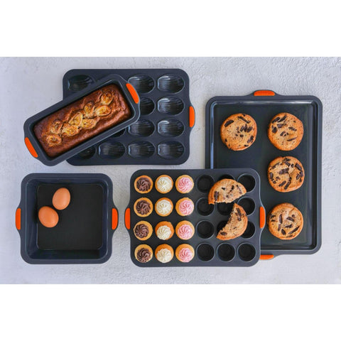 Silicone 12 Cup Muffin Pan 35.5X24.5Xm (6.5X3.5Cm)