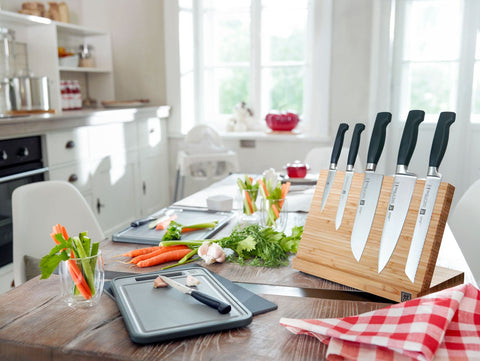 Four Star Chef'S Knife - 16cm