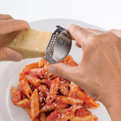 Cheese Grater Palm Quick Drop