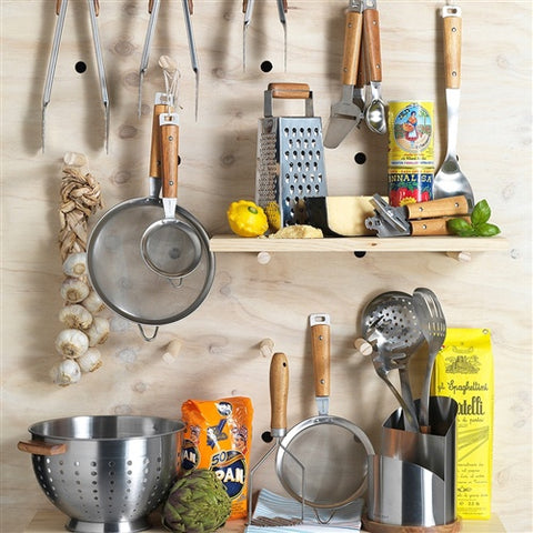 Provisions Strainer Medium