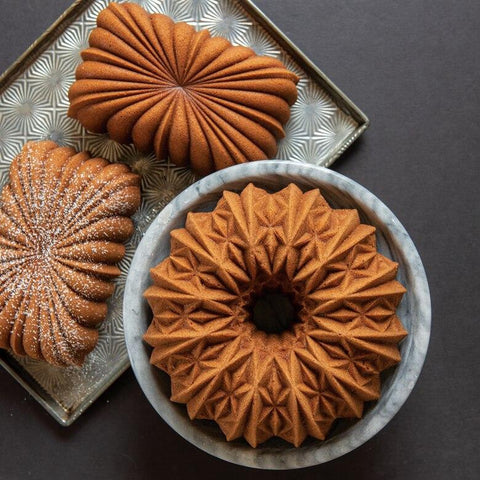 Cut Crystal Bundt Pan