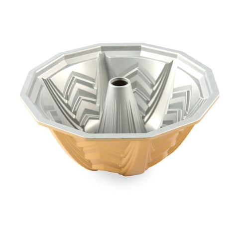 Marquee Bundt Pan