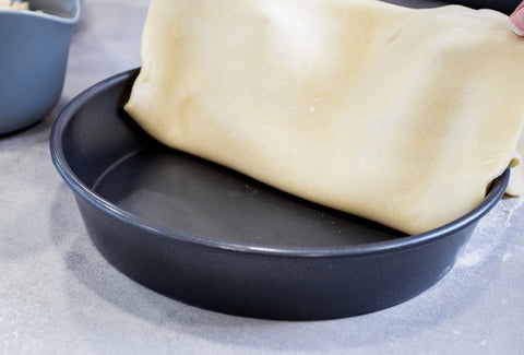 Heavy Base Round Deep Pie/CakePan 23cm