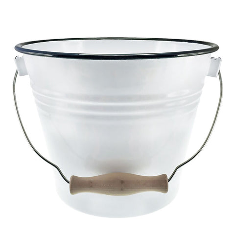 Bucket With Lid
